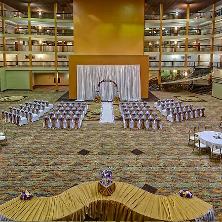 Clarion Hotel & Suites Conference Center Memphis Airport Ngoại thất bức ảnh
